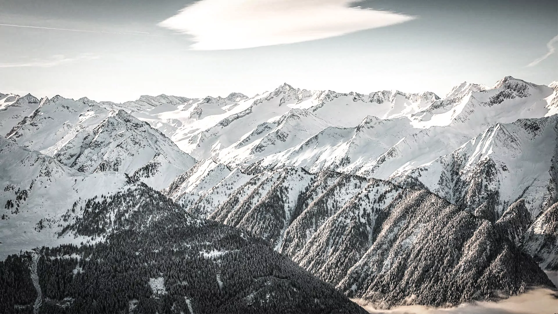 Gebirge im Nationalpark Hohe Tauern im Winter im Salzburger Land